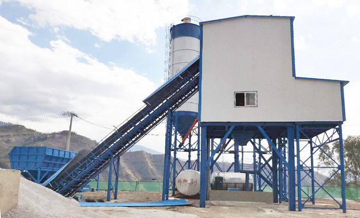 混凝土攪拌站設(shè)備