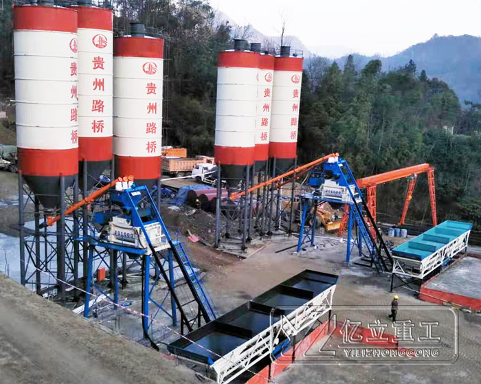 混凝土攪拌站設(shè)備廠家現(xiàn)貨